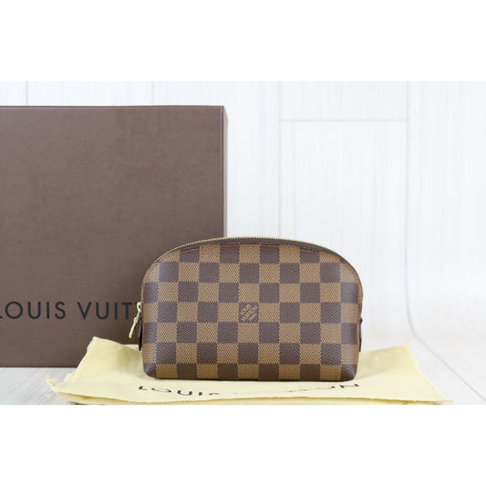 Rank A ｜ LV Damier Pouch ｜060501