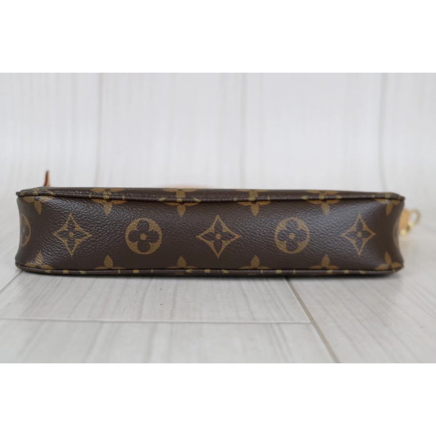 Rank SA ｜ LV Monogram Pochette Accessoires ｜050615