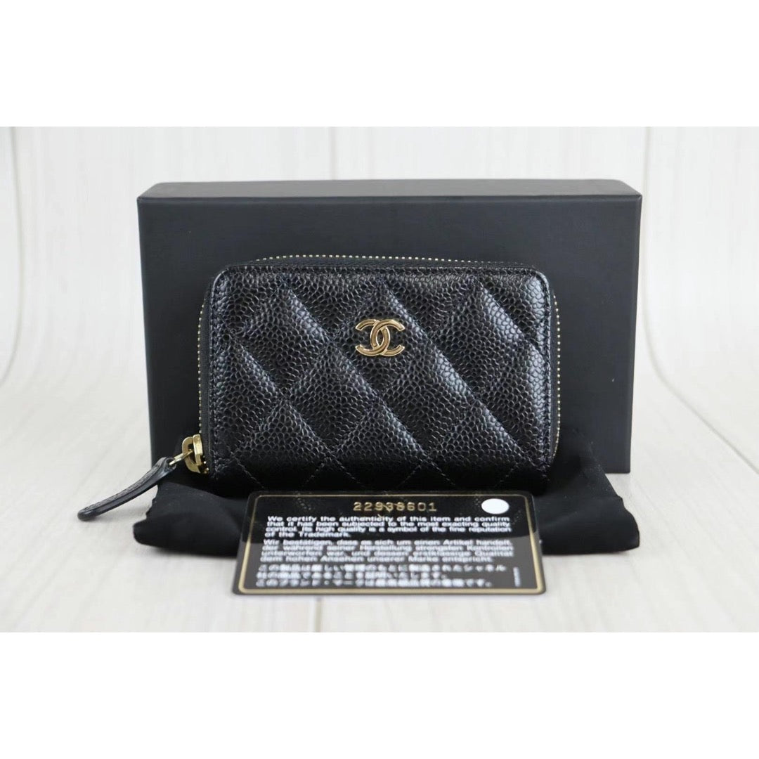 Rank A ｜Chanel Caviar Skin Card Holders｜22120504