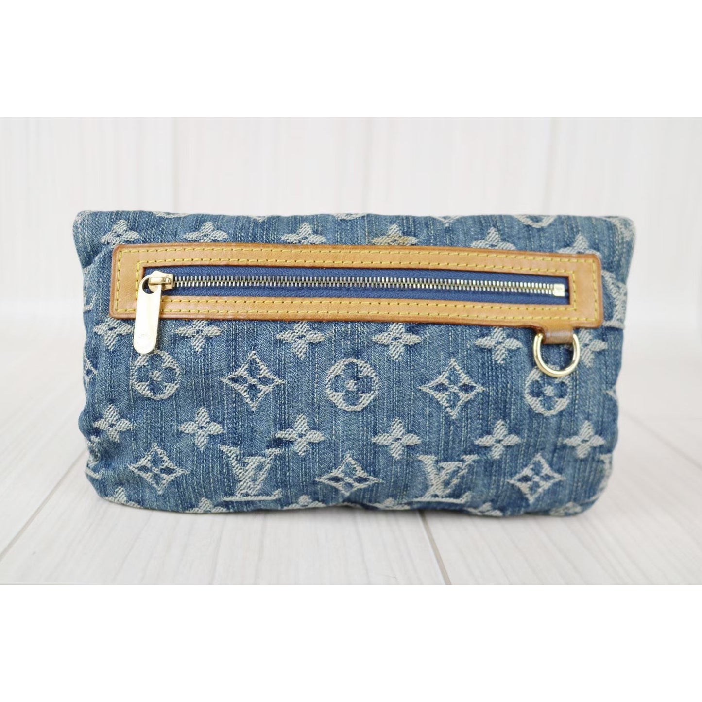 Rank AB ｜ LV  Denim Monogram Clutch Bag｜070501