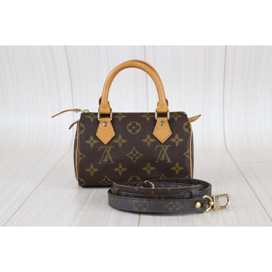 Rank AB ｜ LV Monogram Mini Speedy Handbag ｜22121610