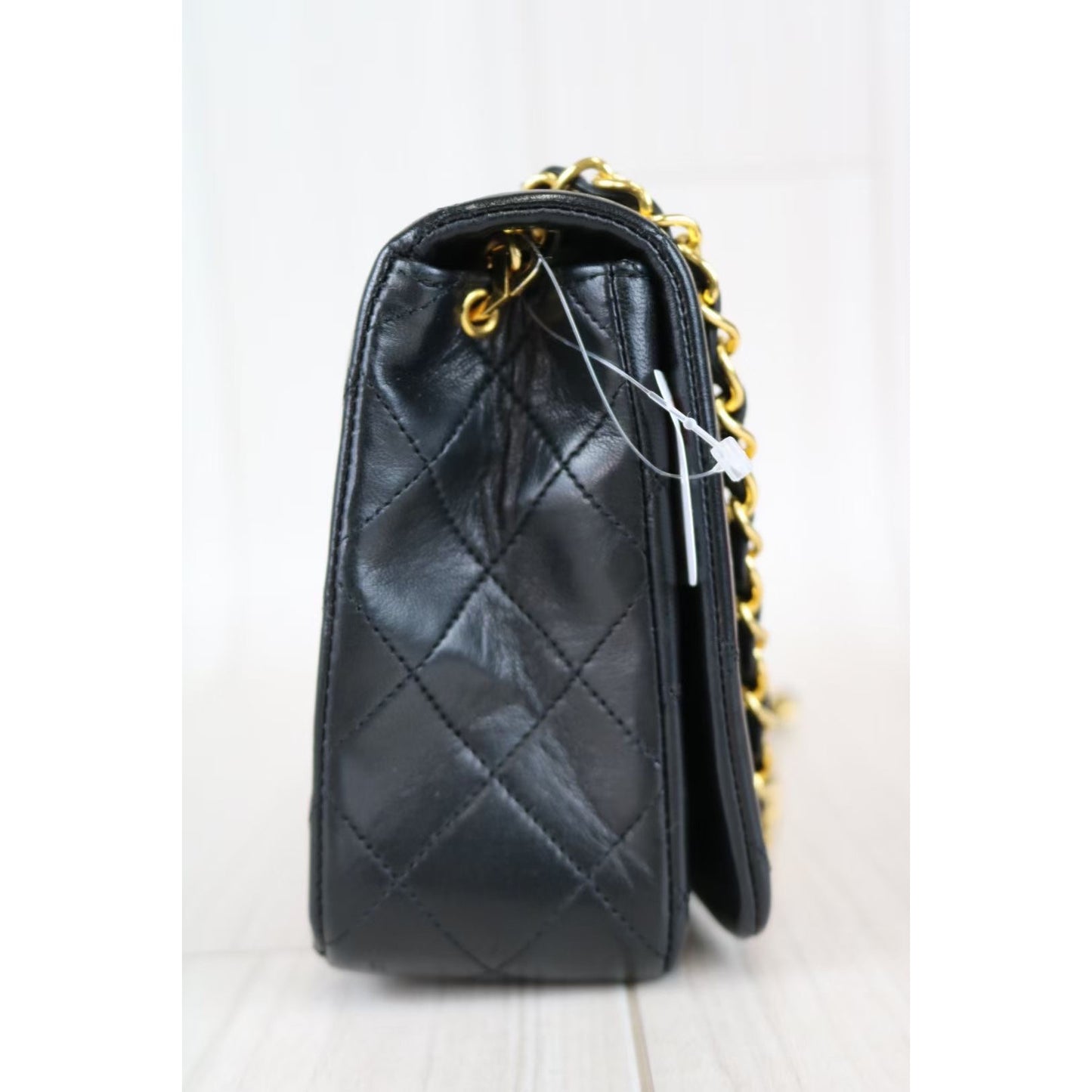 Rank A ｜ CHANEL Vintage Matrasse Lamb Skin Chain Shoulder Bag ｜021510