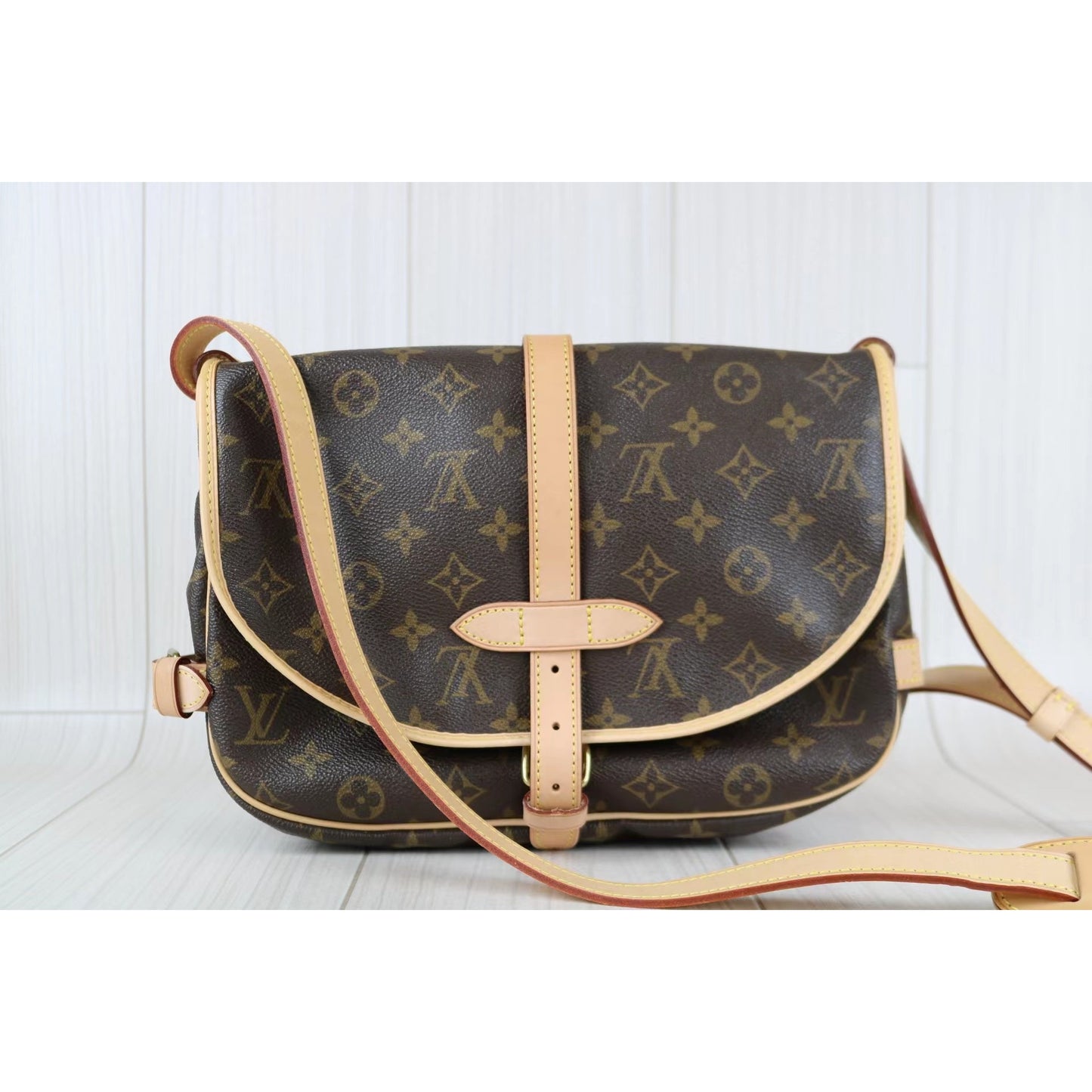 Rank SA ｜ LV Monogram Saumur MM Shoulder Bag｜060706