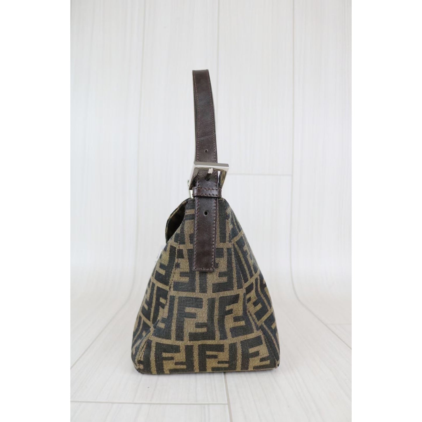 Rank A ｜ FENDI Zucca Mamma Baguette Shoulder Bag ｜031206