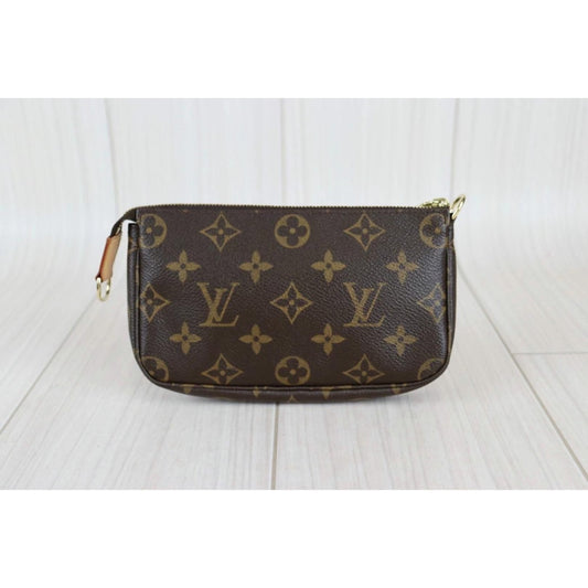 Rank SA ｜ LV Monogram Pochette Accessoires ｜22112903