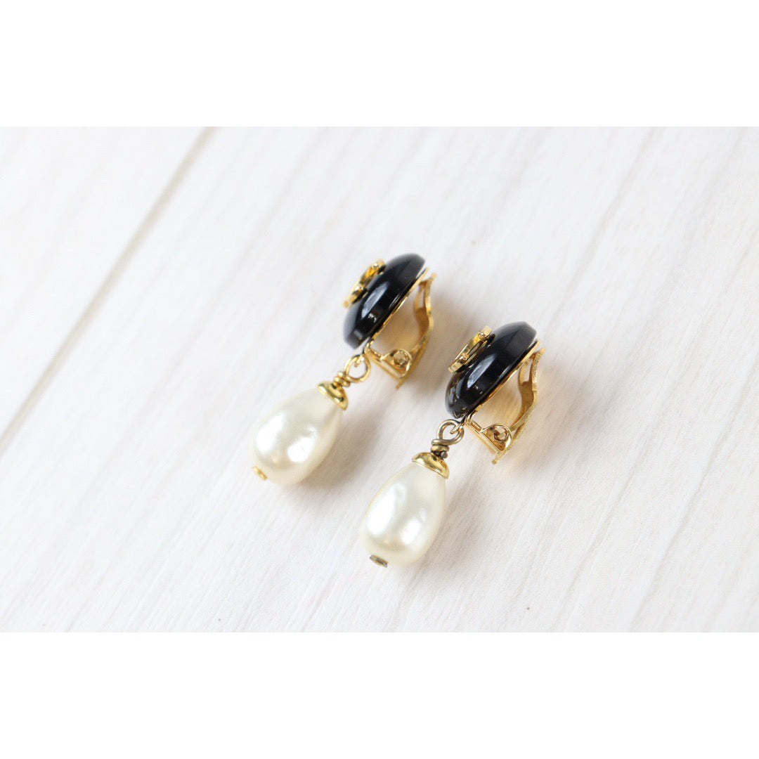 Rank A ｜CHANEL Cocomark Pearl Earring｜23021307