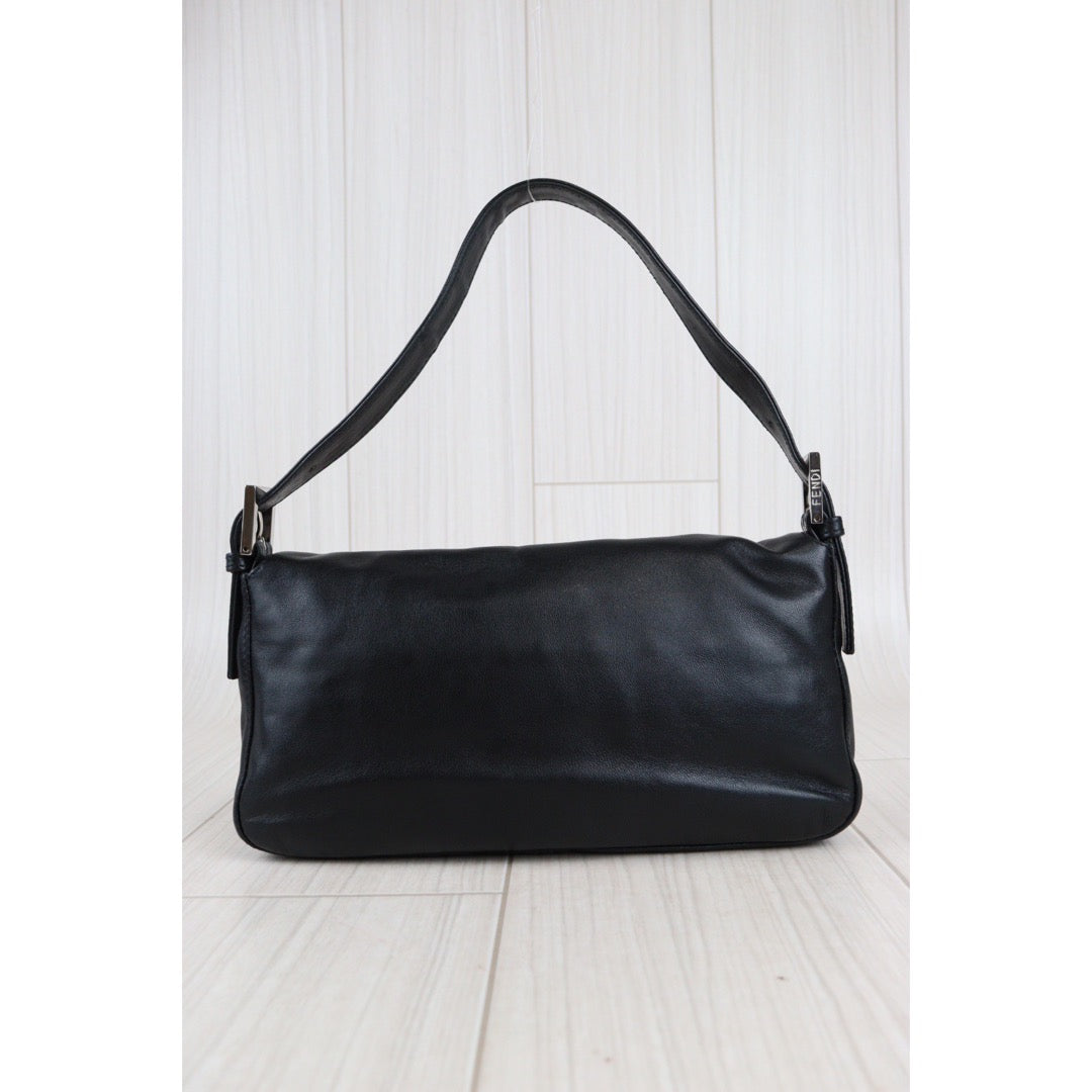 Rank A｜ FENDI Lamb Leather Baguette Shoulder Bag ｜23041701