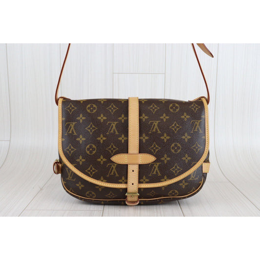 Rank A ｜ LV Monogram Saumur MM Shoulder Bag｜22122708