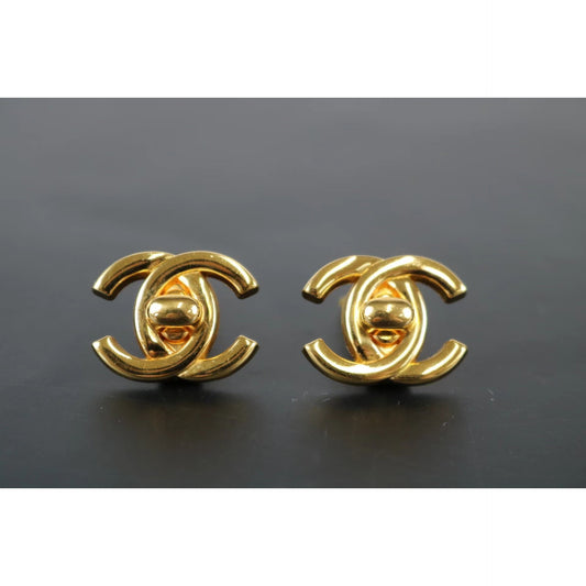 W-Rank SA ｜CHANEL Coco Mark Vintage Earrings ｜053007
