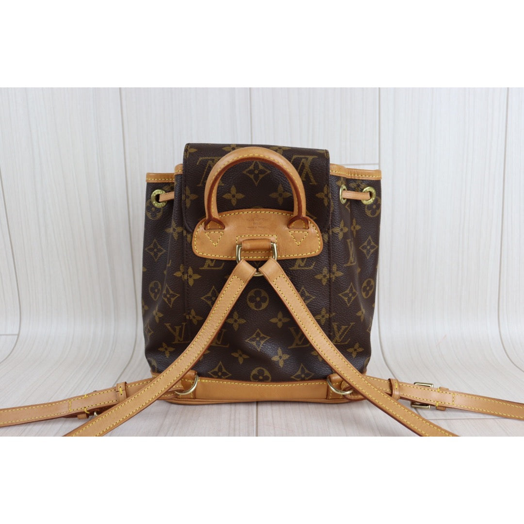 Rank A ｜ LV Monogram Montsouris PM Backpack｜22112109