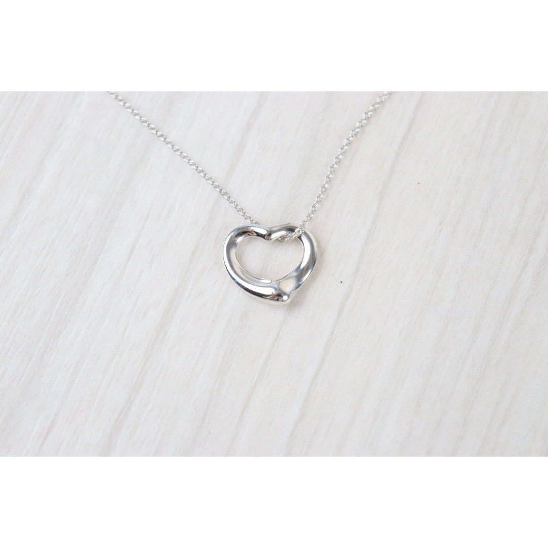 Rank SA｜Tiffany & Co. Cross Heart Necklace SV925｜23042107