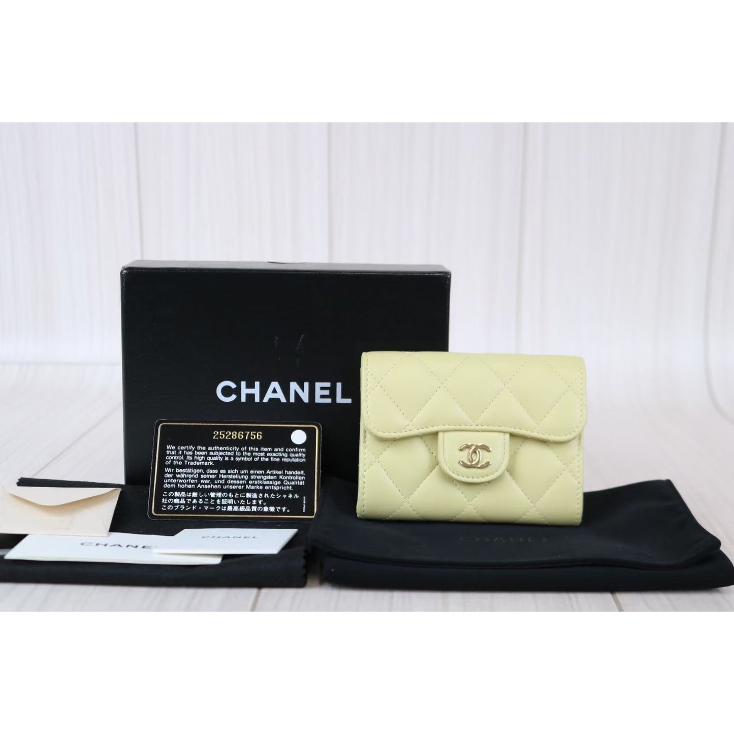 Rank S ｜ CHANEL Lamb Leather Wallet ｜021406