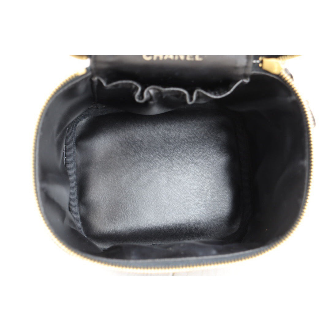 Rank A ｜ CHANEL Caviar Skin Vanity Handbag ｜22121303