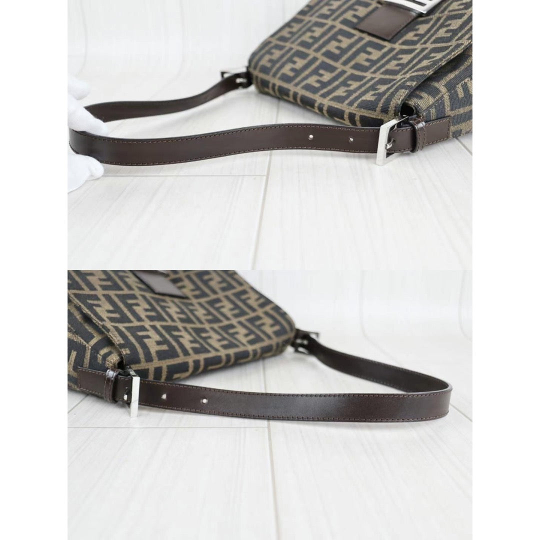Rank A｜ FENDI Zucca Mamma Baguette Shoulder Bag ｜22120507