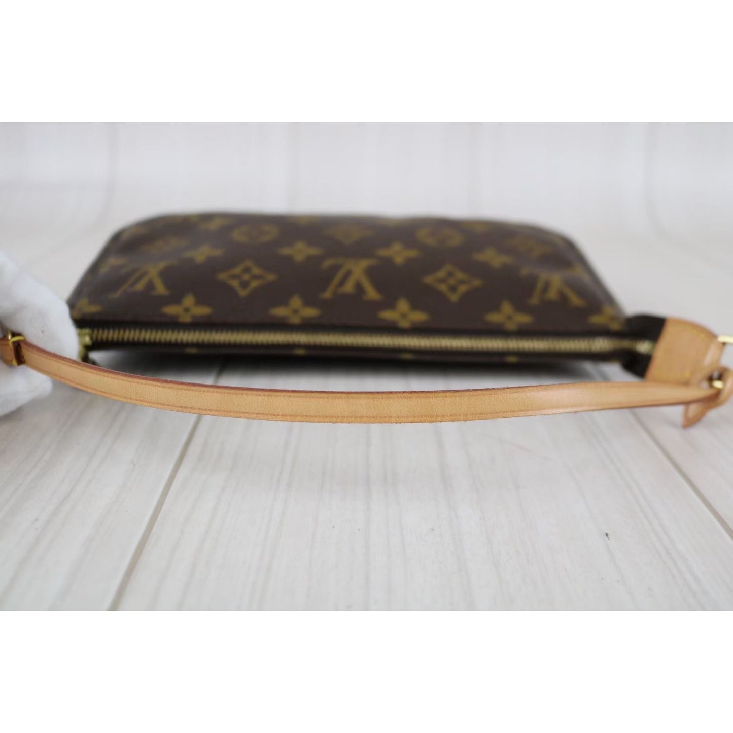 Rank A ｜ LV Monogram Pochette Accessoires ｜070304