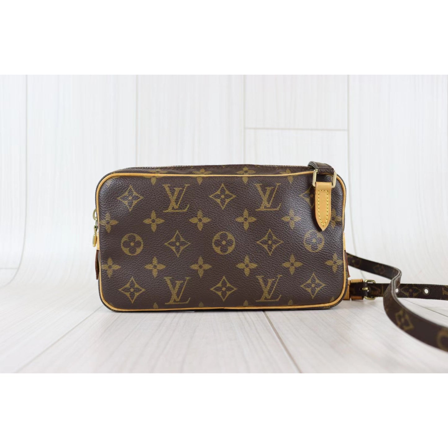 Rank A｜LV Monogram Pochette Marley Bandolier Shoulder Bag｜080102