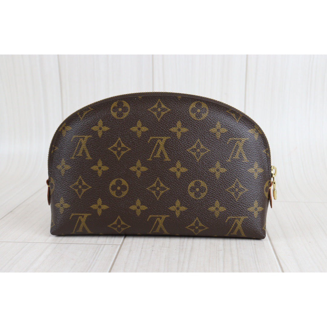 Rank A ｜LV Monogram Pochette Cosmetics｜23022703