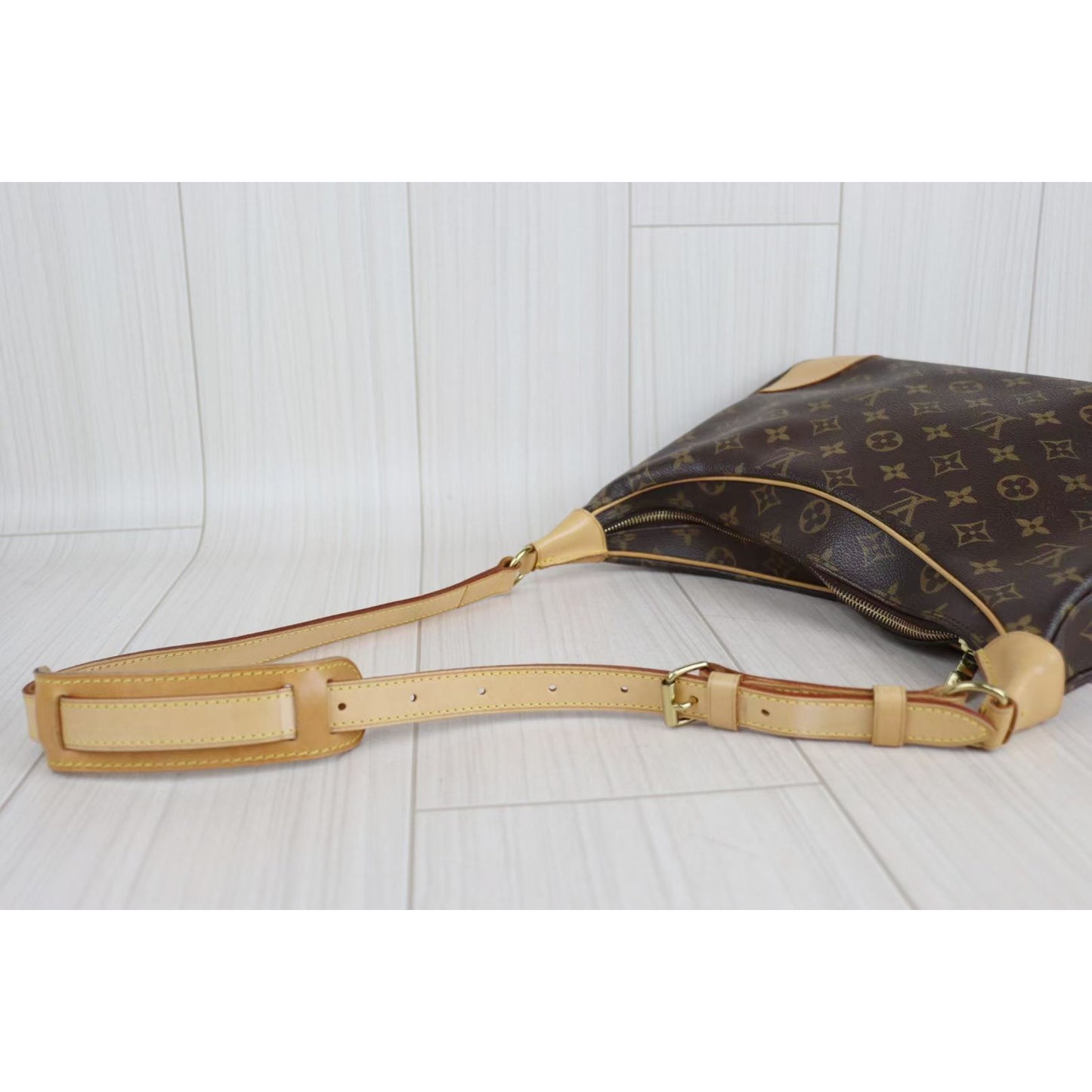 Rank A｜LV Monogram Boulogne 30 Shoulder Bag ｜080614