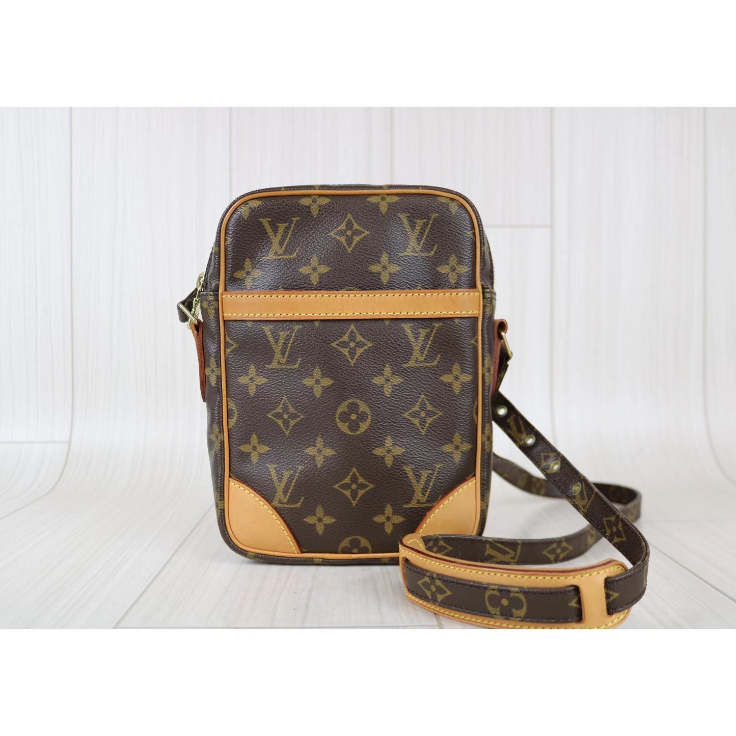 Rank A ｜ LV Monogram Danube Shoulder Bag ｜031908