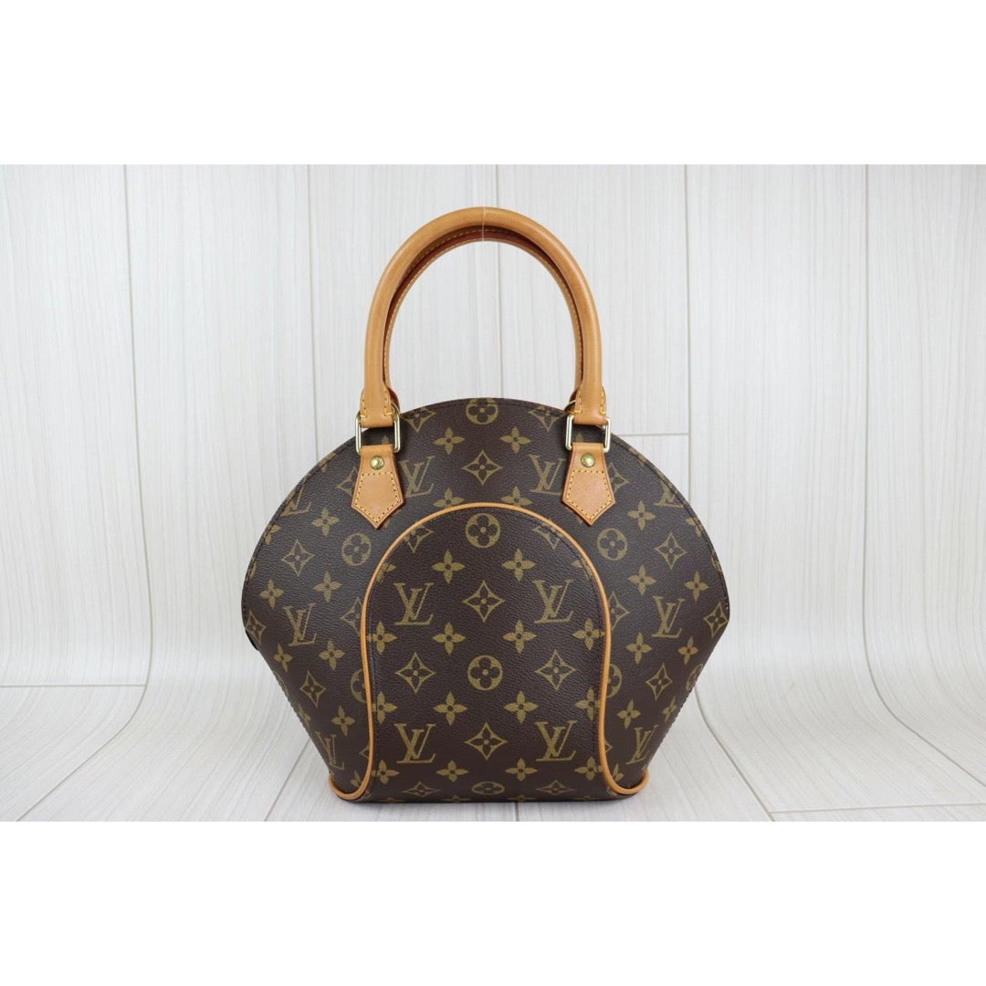 Rank A ｜ LV Monogram Ellipse PM ｜22111401