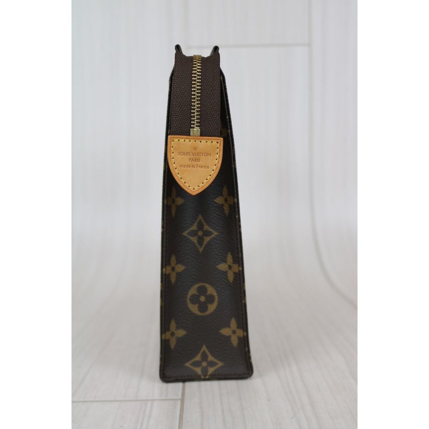 Rank SA ｜ LV Truth Toilet 28 Monogram Makeup Pouch｜031712