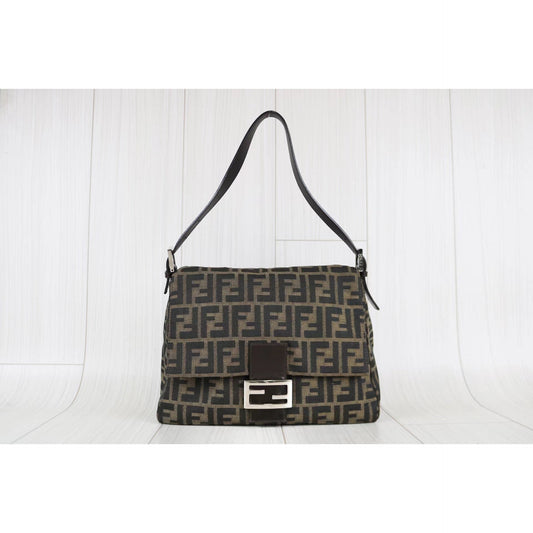 W-Rank A ｜ FENDI Zucca Mamma Baguette Shoulder Bag ｜060402