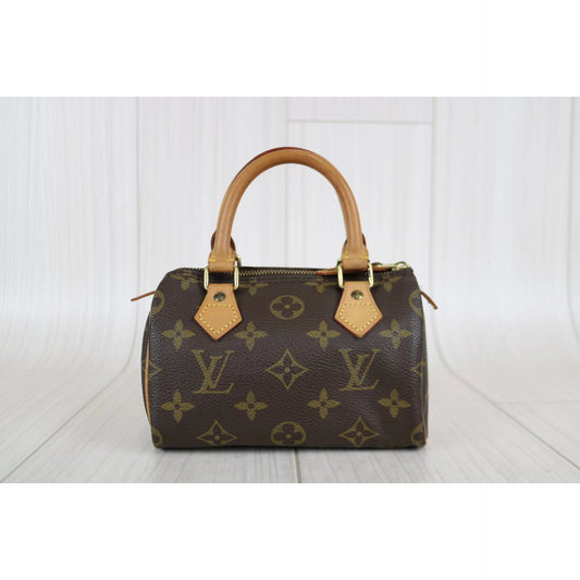 Rank AB ｜ LV Monogram Mini Speedy Handbag ｜033104