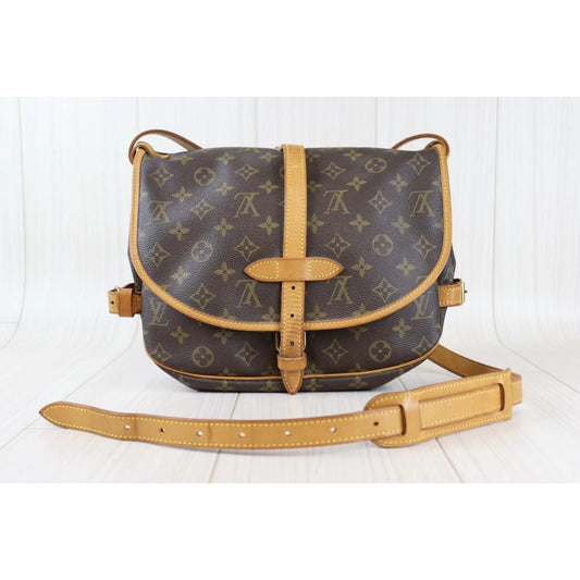 Rank AB ｜ LV Monogram Saumur MM Shoulder Bag｜072604