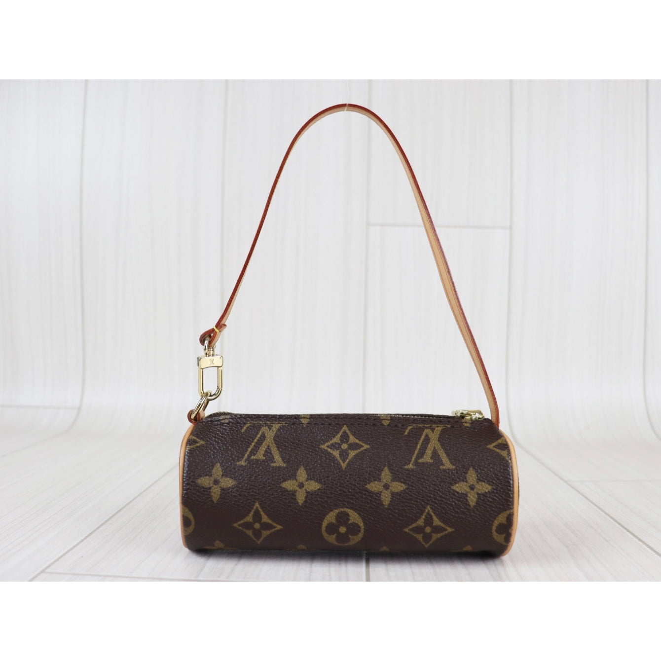 Rank A ｜ LV Monogram Handbag ｜090206