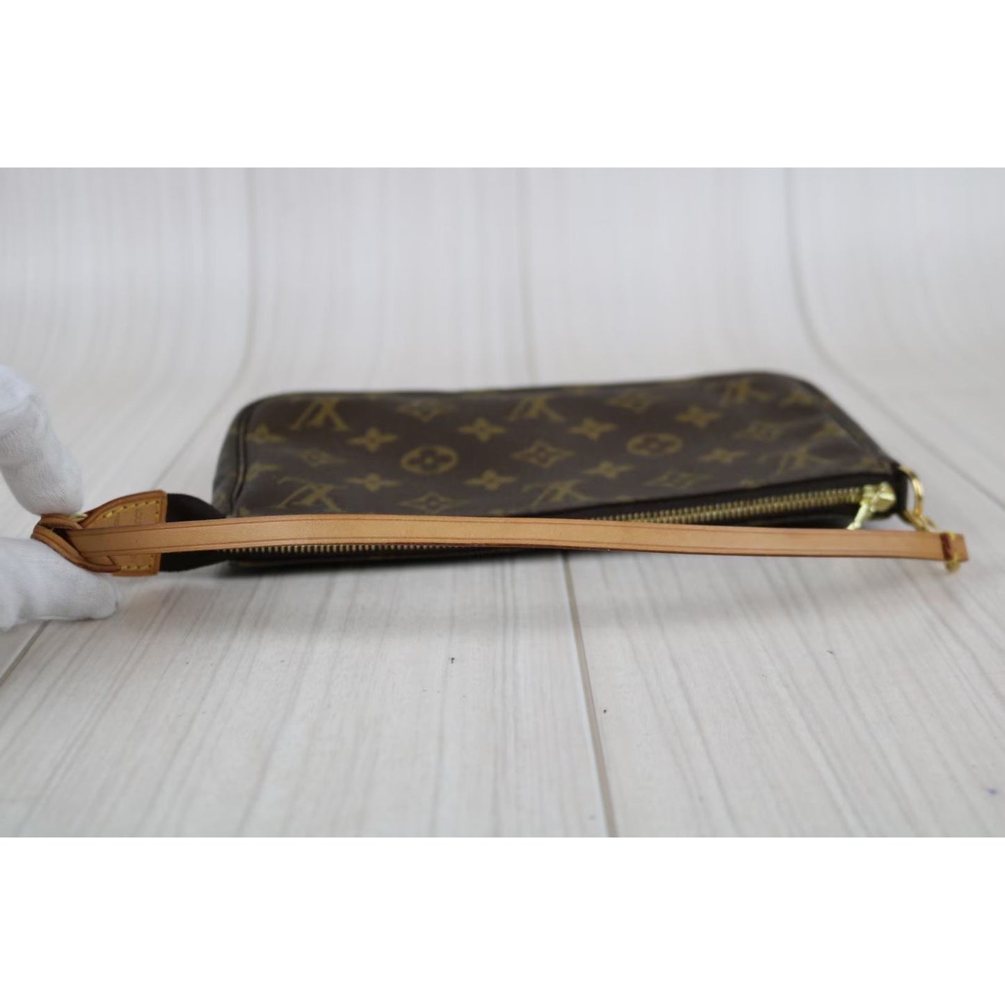 Rank A ｜ LV Monogram Pochette Accessoires ｜061702