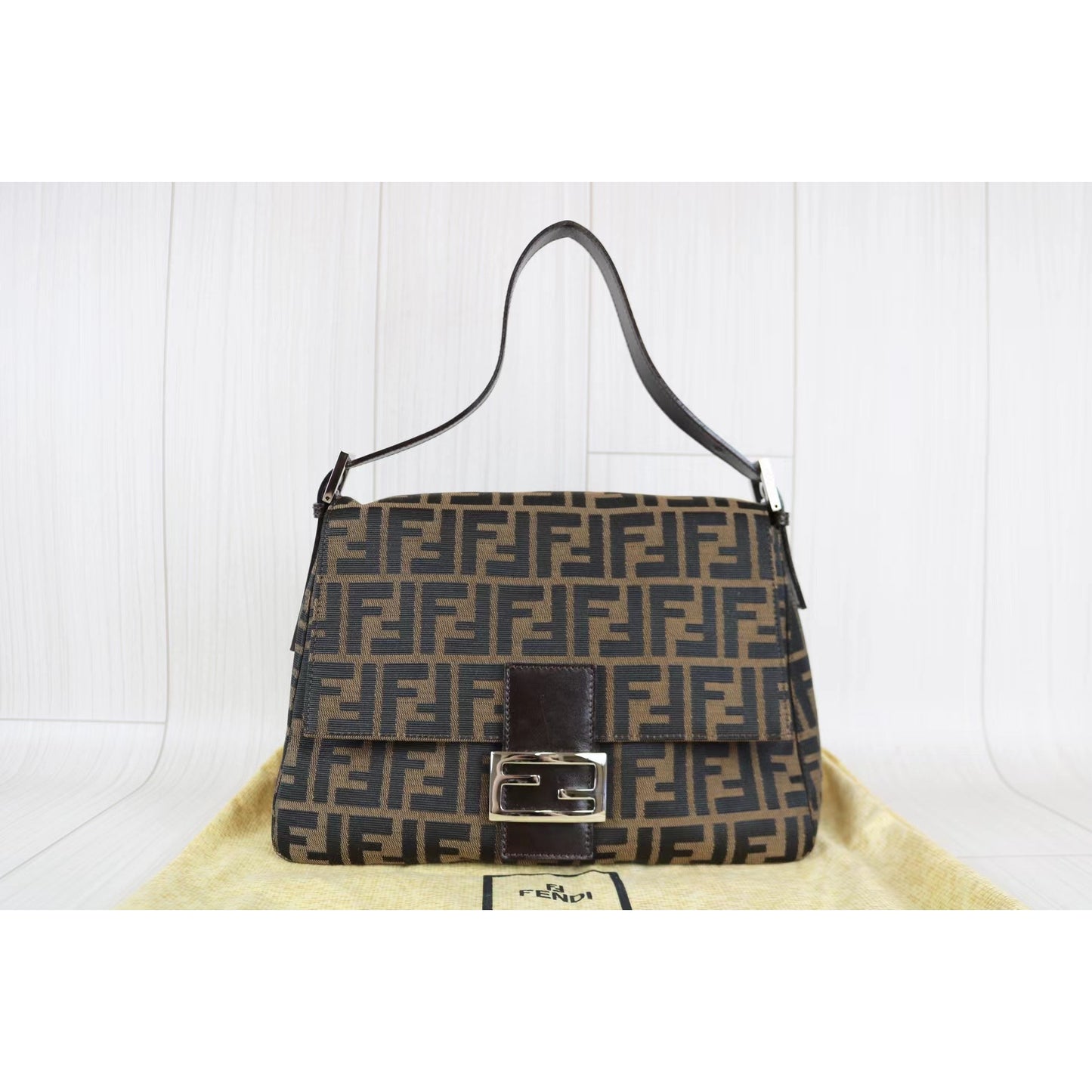 Rank A ｜ FENDI Zucca Mamma Baguette Shoulder Bag 060214