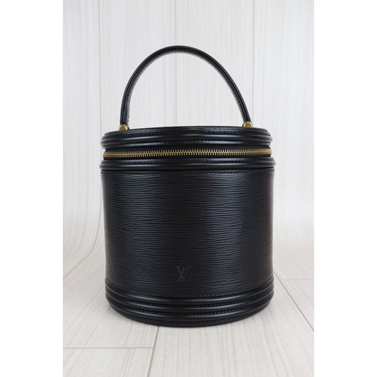 Rank A ｜ LV Epi Handbag ｜23032101