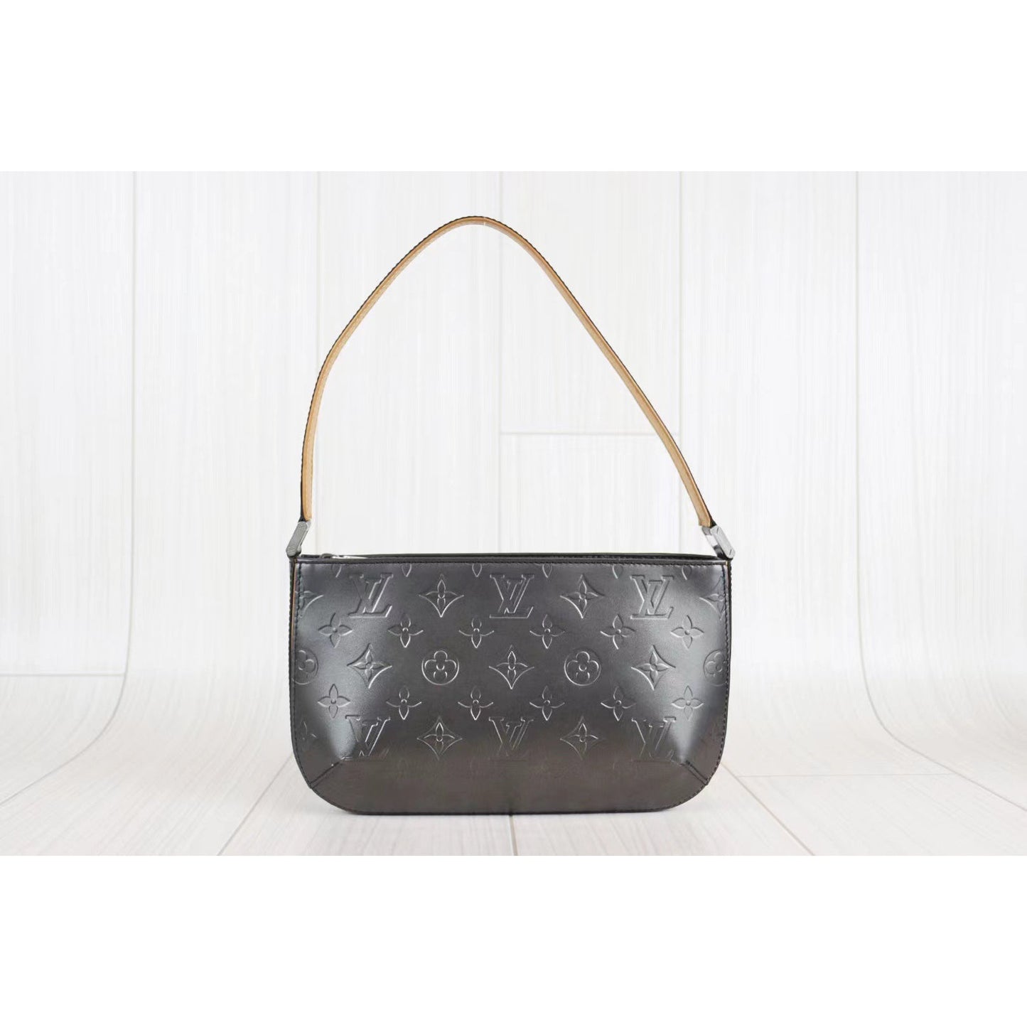 W-Rank A ｜ LV Verni Shoulder Bag