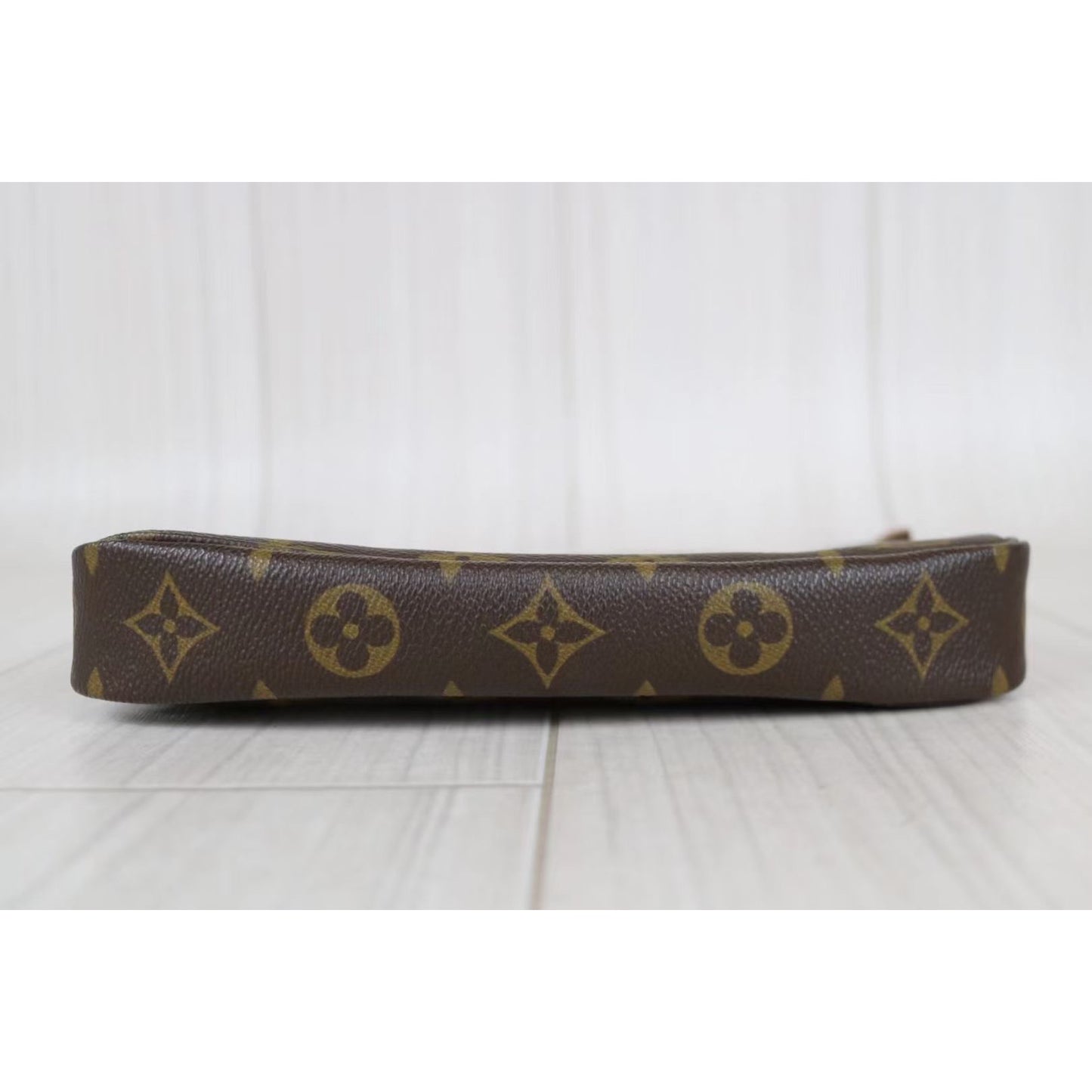 Rank A ｜ LV Monogram Pochette Accessoires ｜021601