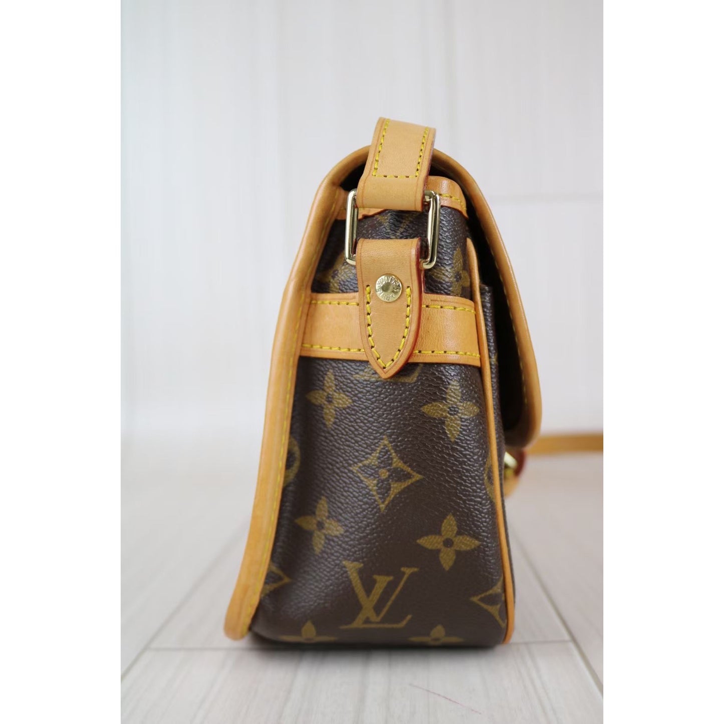 Rank A ｜LV Monogram Sologne ShoulderBag｜070301