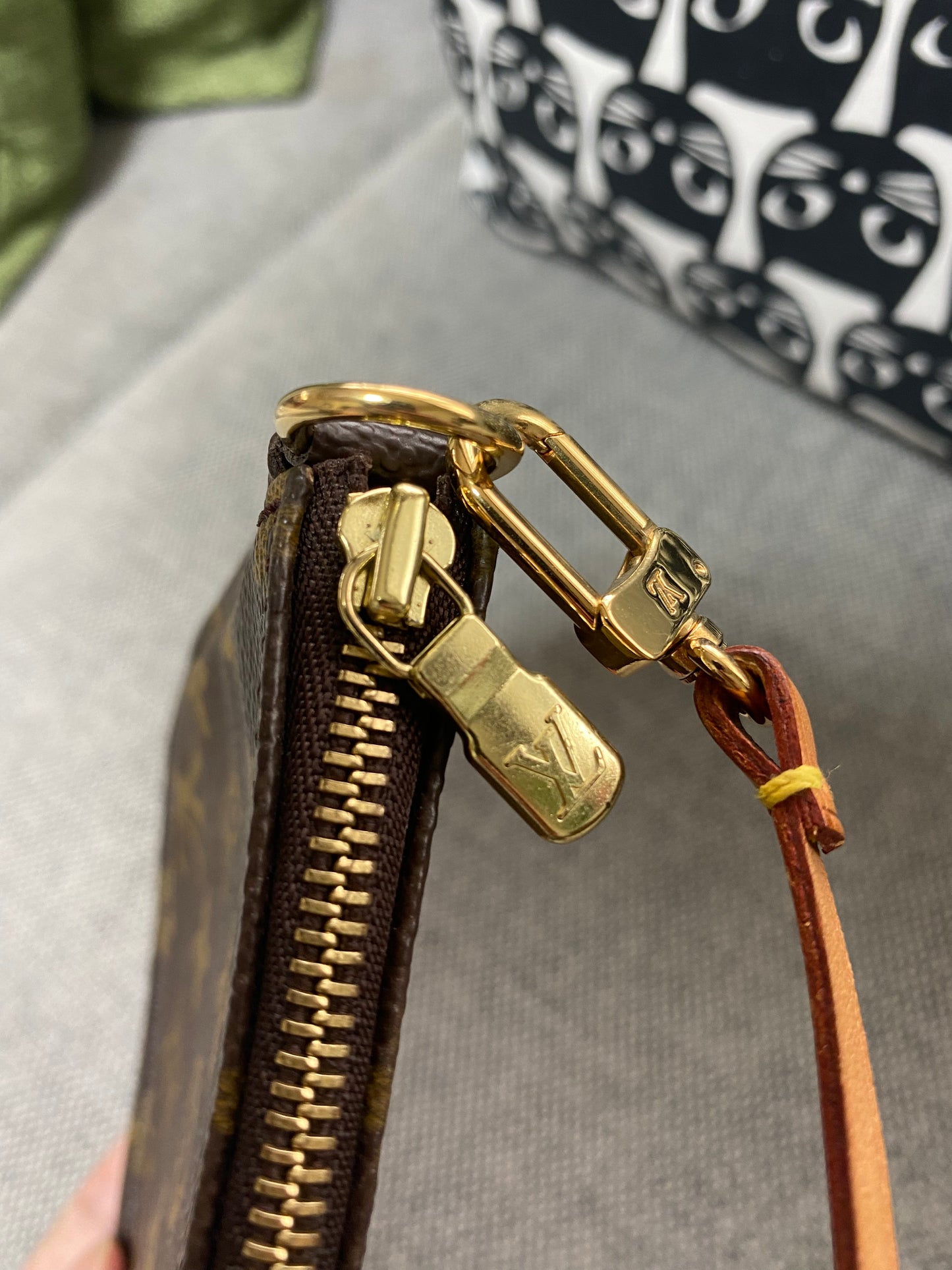 Rank A ｜ LV Monogram Pochette Accessoires ｜ 024289