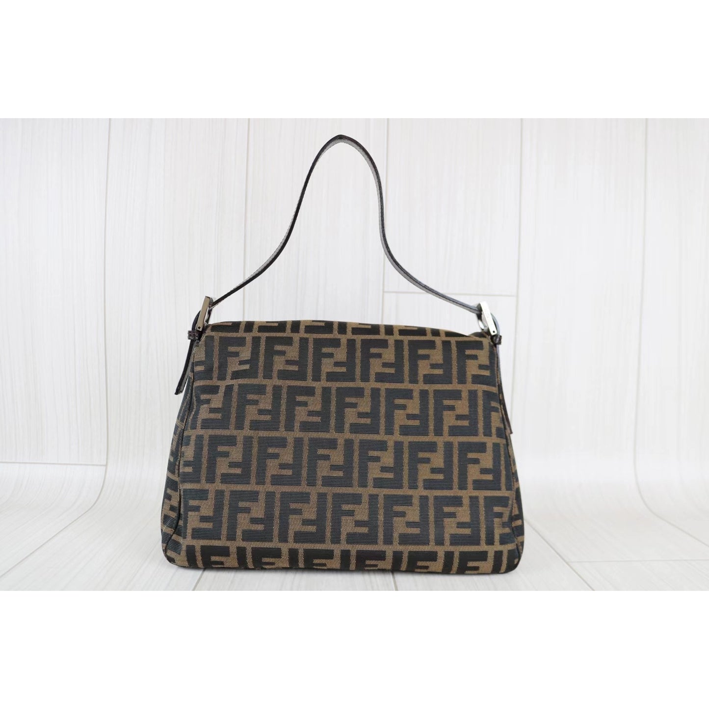 Rank A ｜ FENDI Zucca Mamma Baguette Shoulder Bag 060214