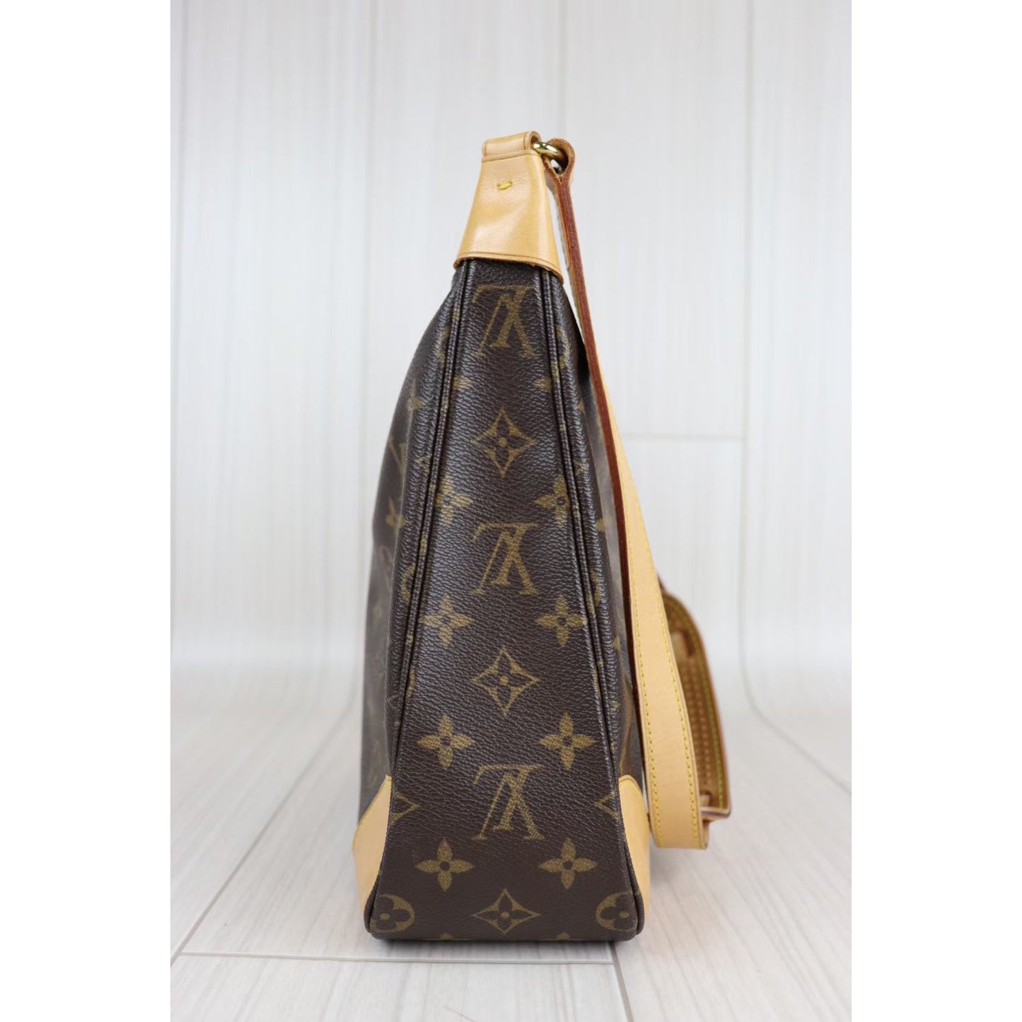 Rank A｜LV Monogram Boulogne 30 Shoulder Bag ｜080614