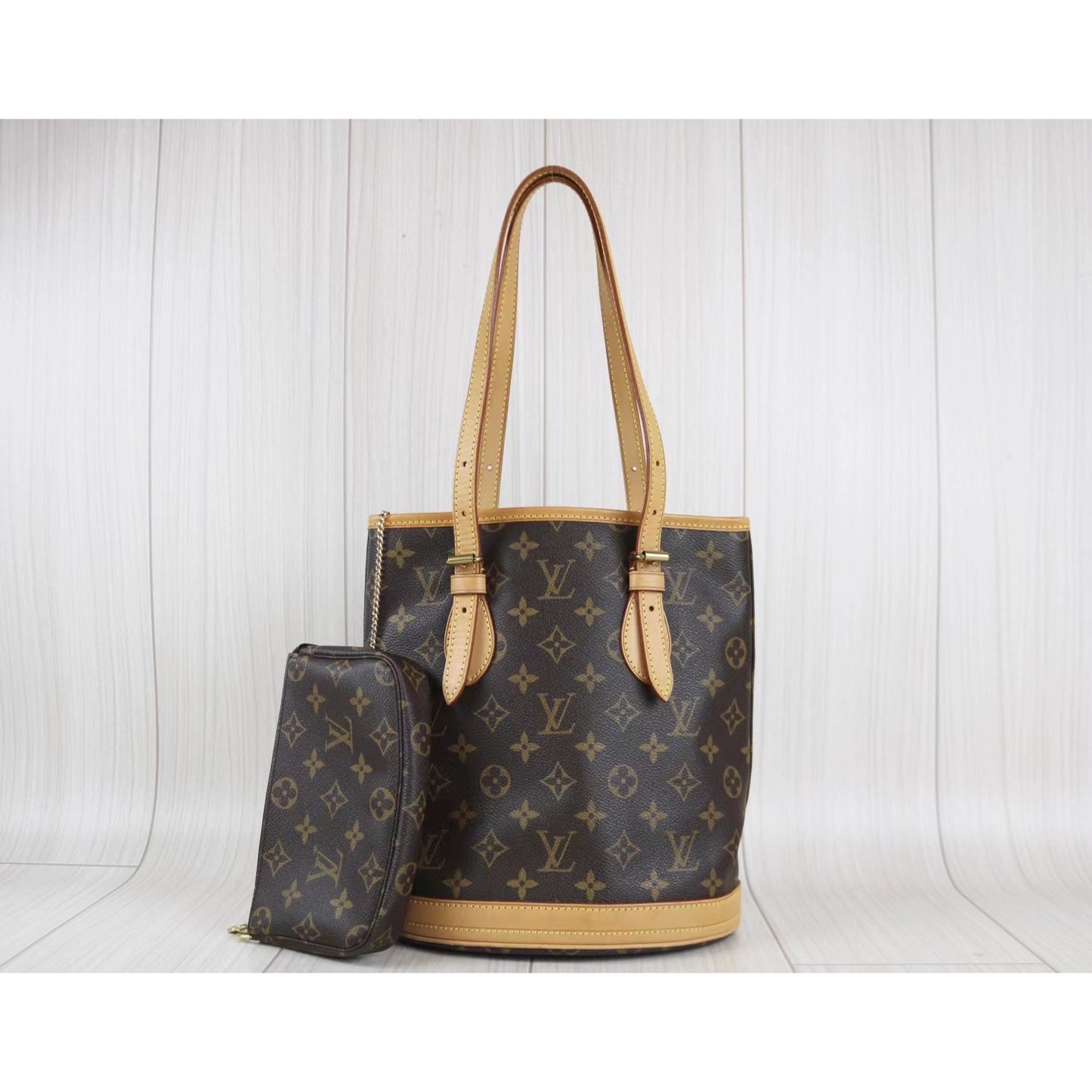 Rank A ｜ LV Monogram Petit Bucket PM Tote Bag ｜020206