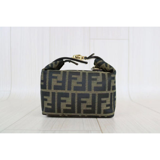 Rank AB ｜ FENDI Zucca Handbag ｜042503