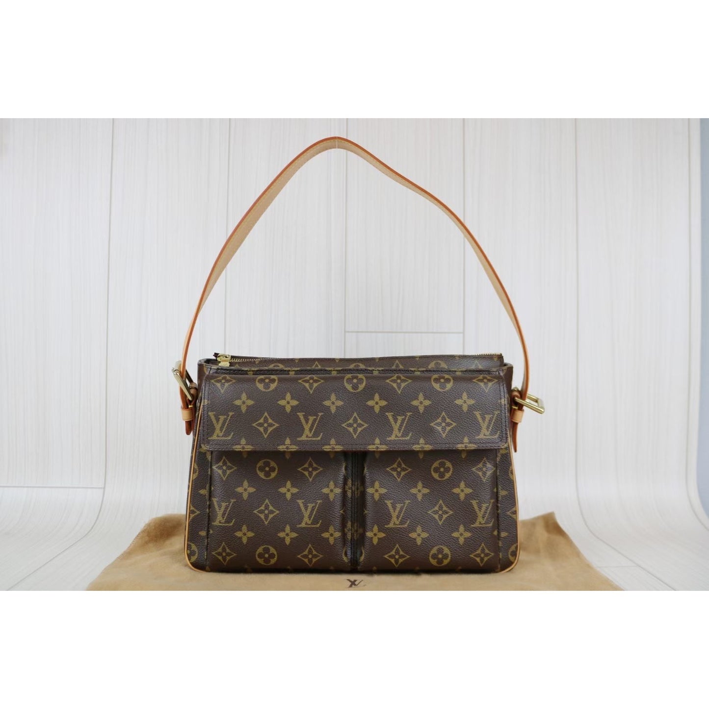 Rank SA ｜LV Monogram Viva Cite GM Shoulder Bag｜060717