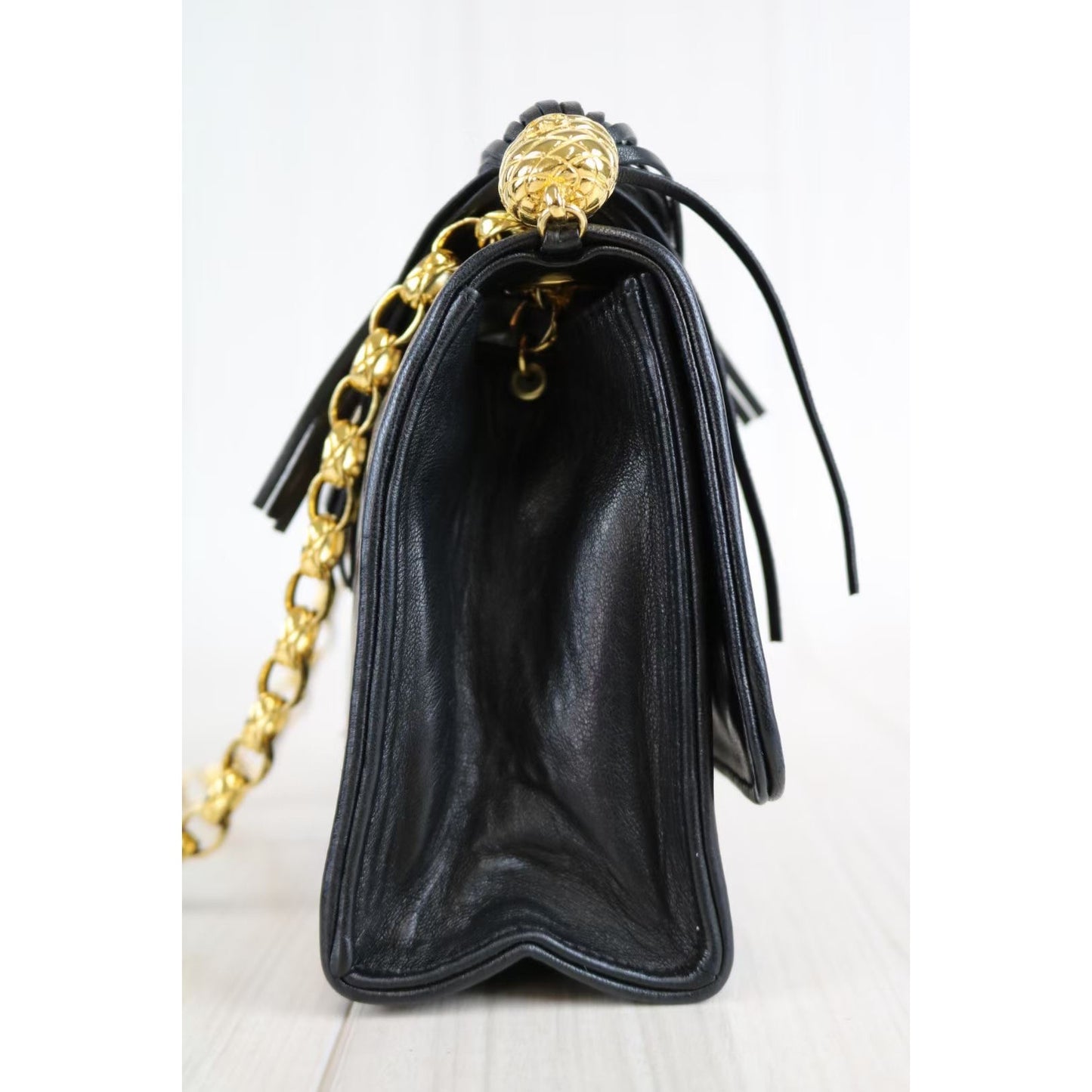 Rank A ｜ CHANEL Vintage Shoulder Bag ｜042514