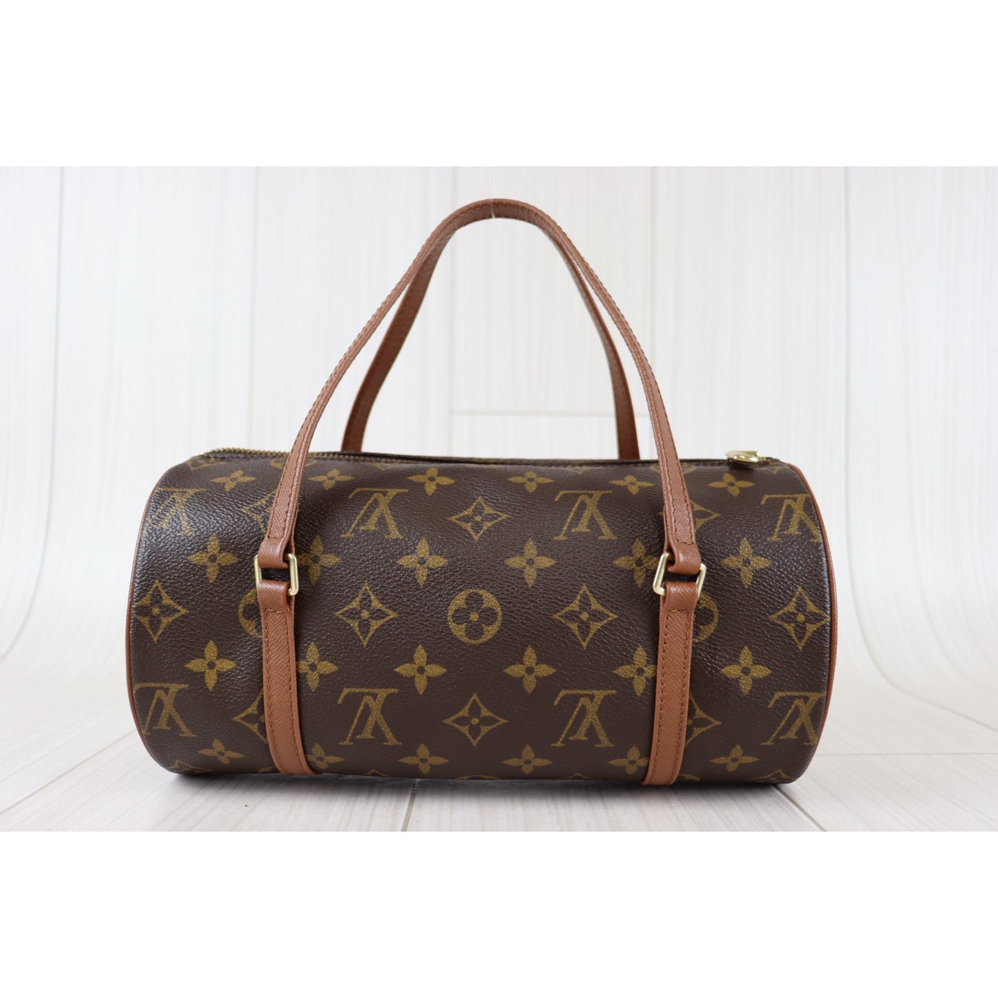 Rank A ｜ LV Monogram Papillon 26 Handbag ｜082004