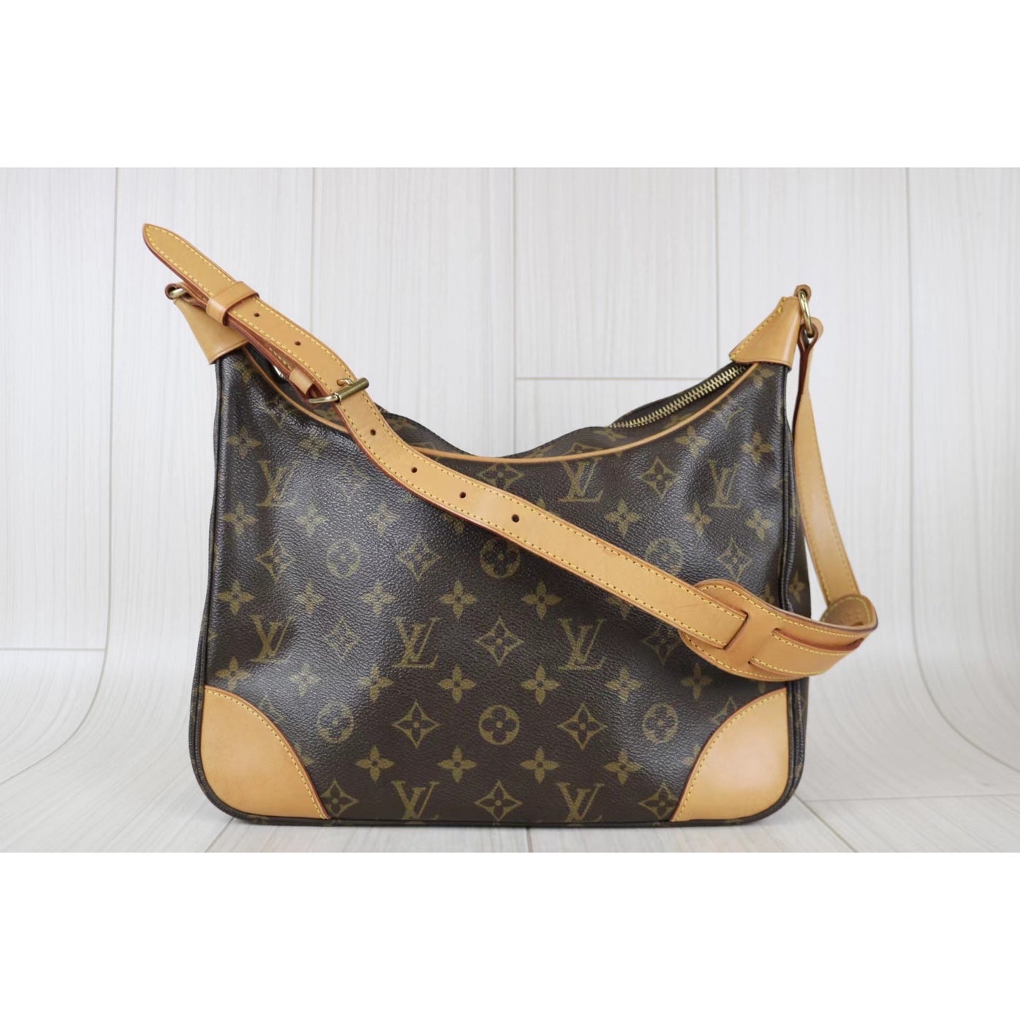 Rank A｜LV Monogram Boulogne 30 Shoulder Bag ｜051013