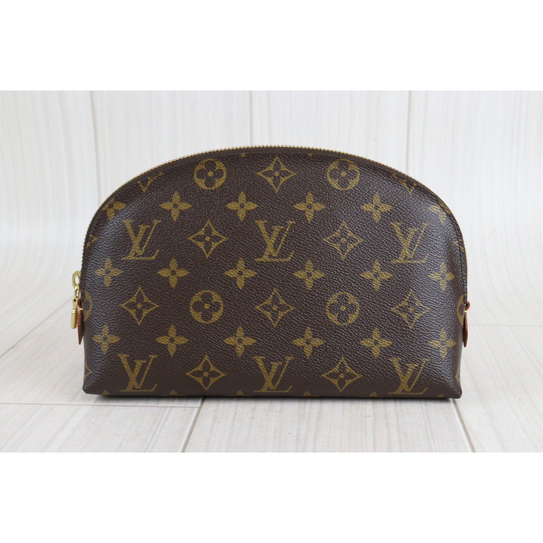 Rank A ｜LV Monogram Pochette Cosmetics｜23022703