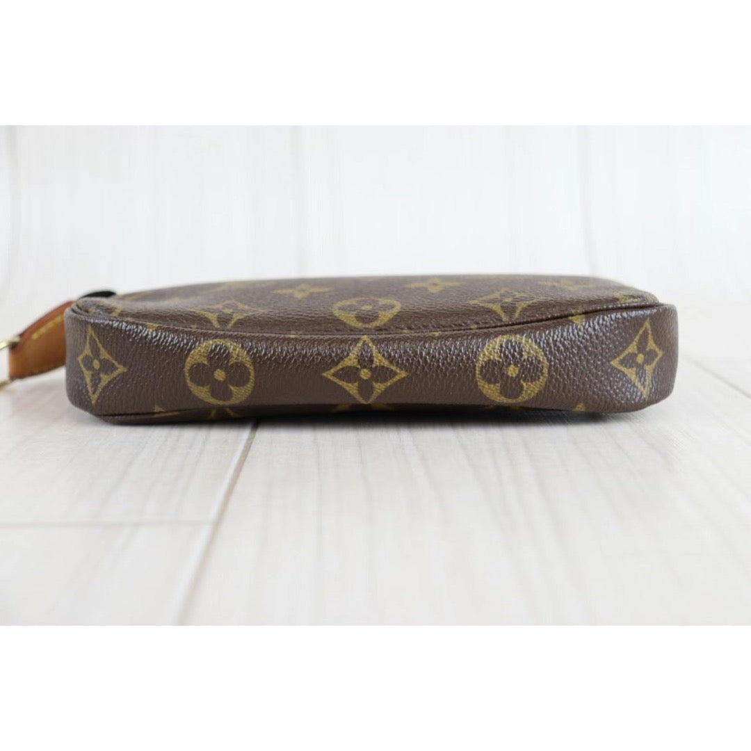 Rank A ｜ LV Monogram Pochette Accessoires ｜22112204