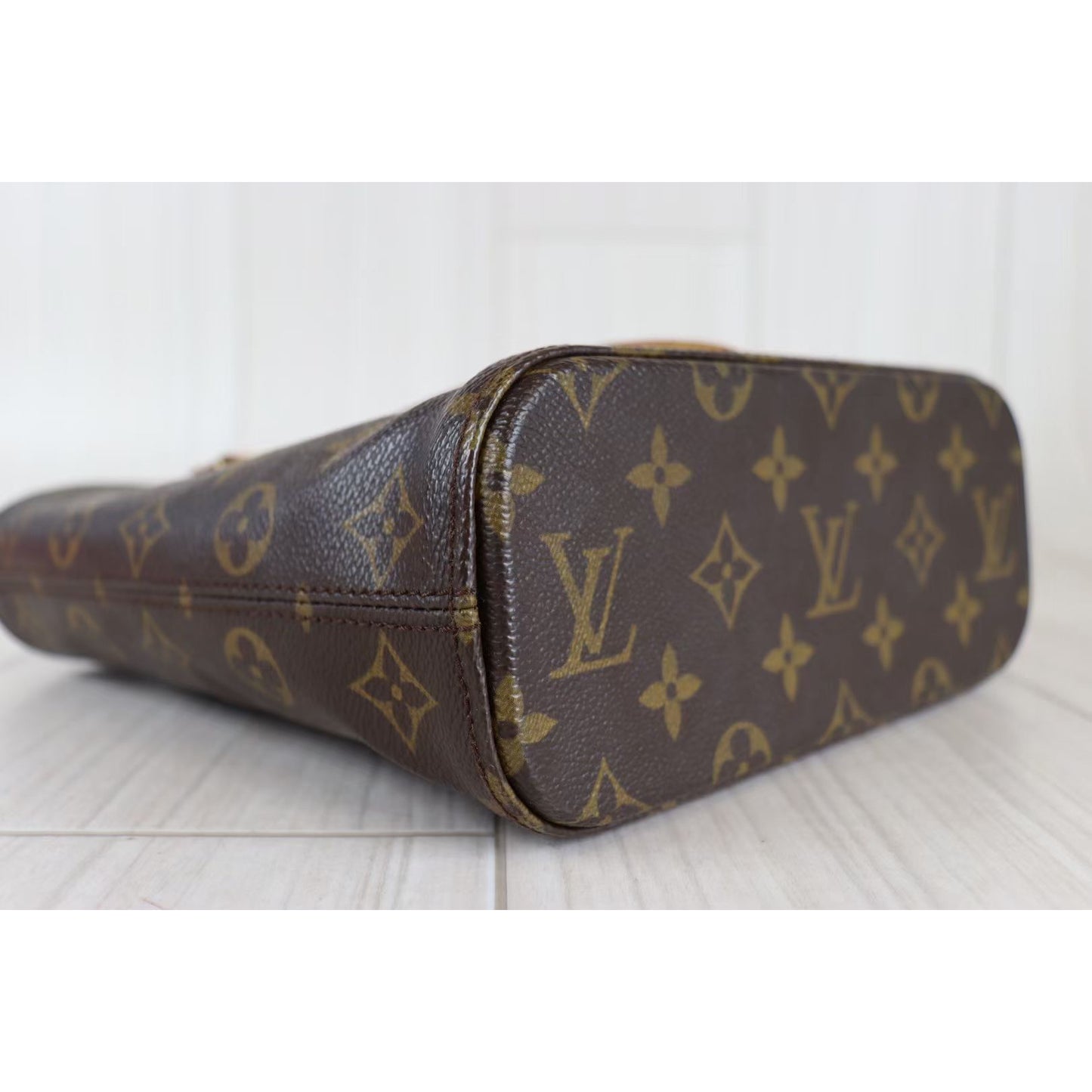 Rank AB ｜ LV Monogram Vavin PM Tote Bag ｜083006