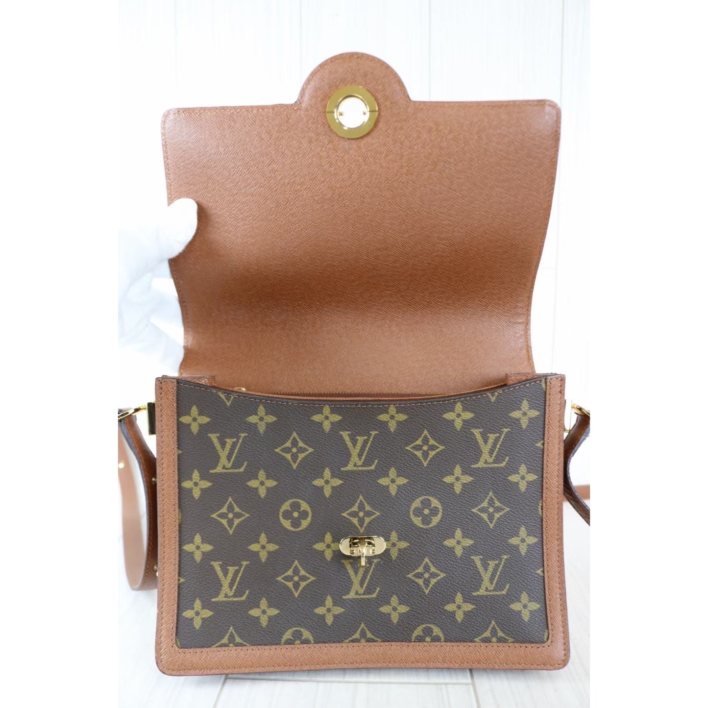 Rank A｜LV Vintage Monogram Shoulder Bag ｜051017