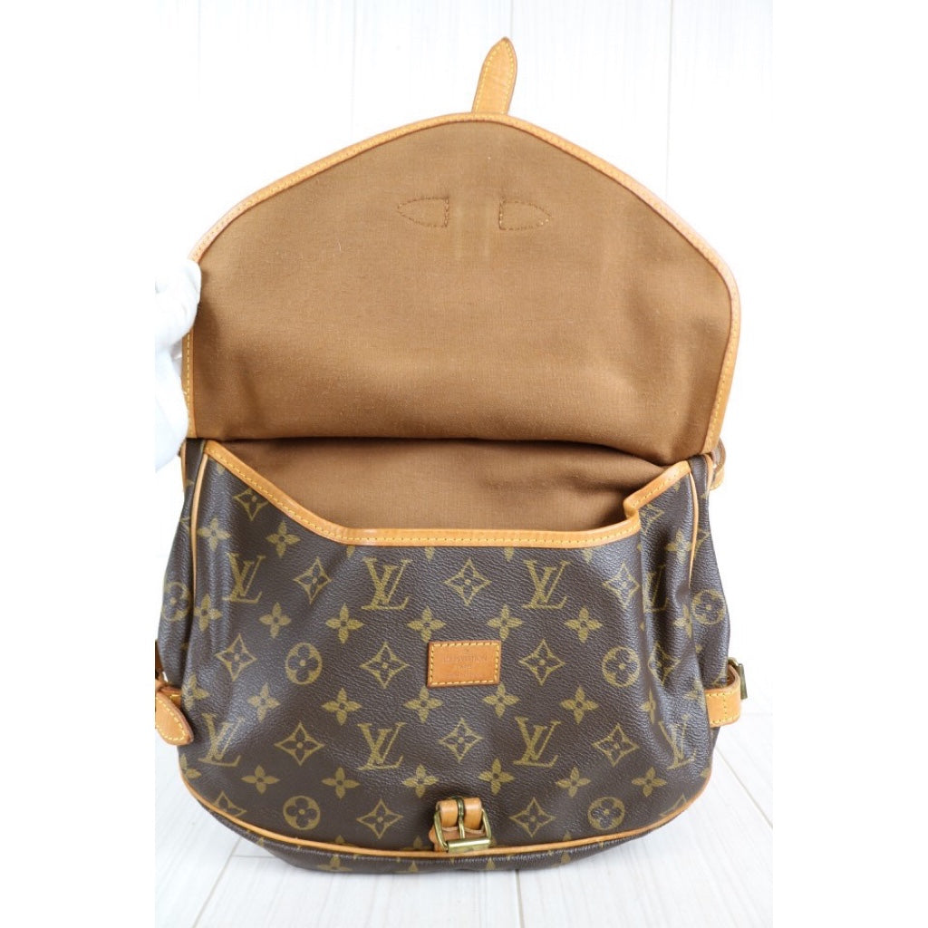 Rank AB ｜ LV Monogram Saumur MM Shoulder Bag｜032305