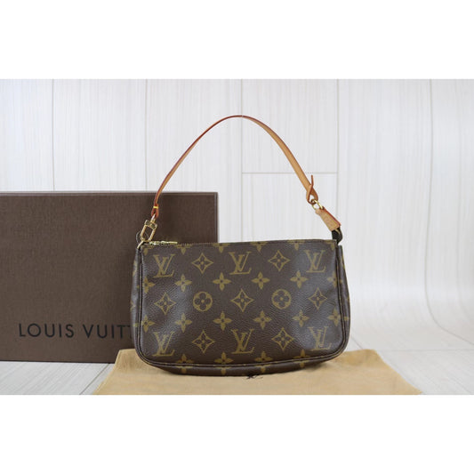 Rank SA ｜ LV Monogram Pochette Accessoires ｜101403